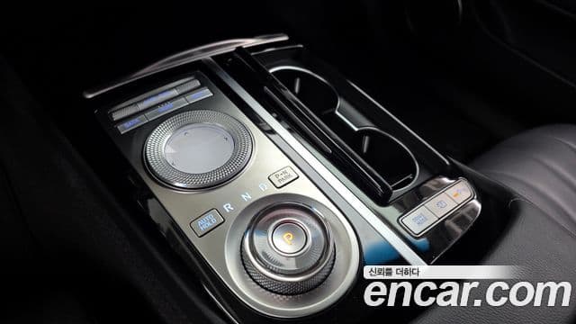 Genesis G80 2022 — ფოტო 7/20