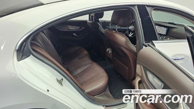 Mercedes-Benz CLS-Class 2020 — Şəkil 12/20