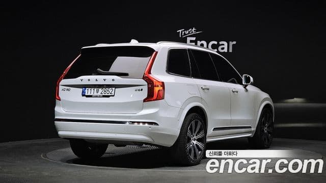 Volvo XC90 2023 — Фото 2/20