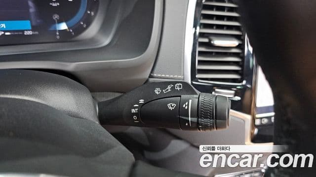 Volvo XC90 2023 — Photo 12/32