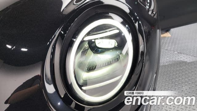 Mini Cooper S 2024 — Photo 6/34