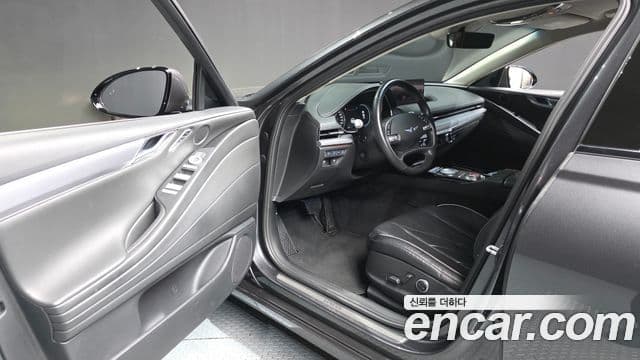 Genesis Electrified G80 2020 — Şəkil 8/20