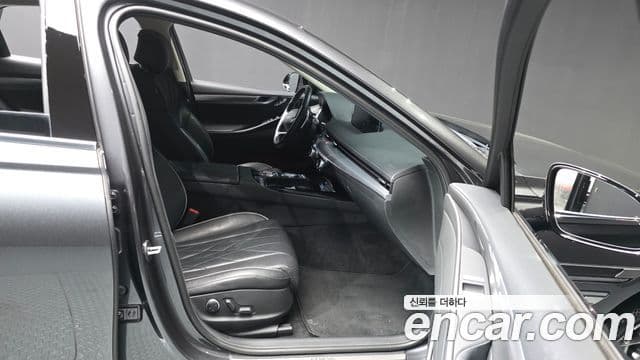 Genesis Electrified G80 2020 — Şəkil 10/20