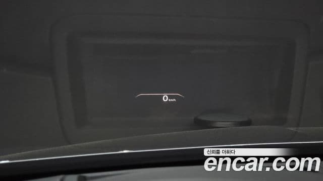 Genesis Electrified G80 2020 — Şəkil 17/20