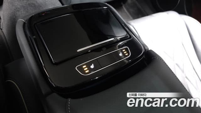 Genesis Electrified G80 2020 — Şəkil 18/20
