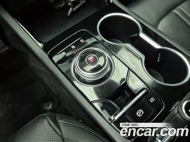 Kia K5 2024 — ფოტო 15/19