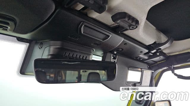 Jeep Gladiator 2023 — Photo 13/20