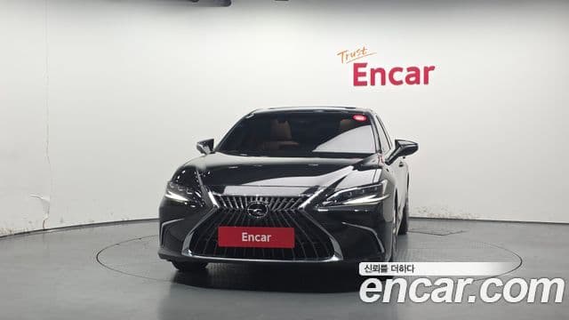 Lexus ES300h 2023 — ფოტო 3/20