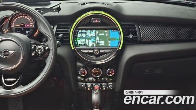 Mini Cooper S Convertible 2019 — Şəkil 14/20