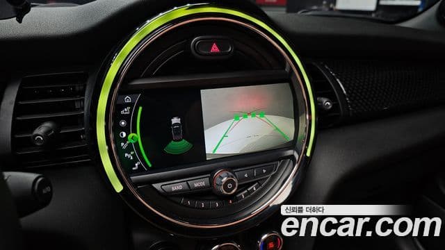 Mini Cooper S Convertible 2019 — Şəkil 15/20
