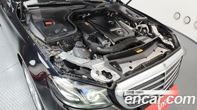 Mercedes-Benz E-Class 2018 — Şəkil 6/20