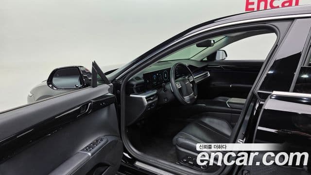 Hyundai Grandeur 2023 — ფოტო 10/20
