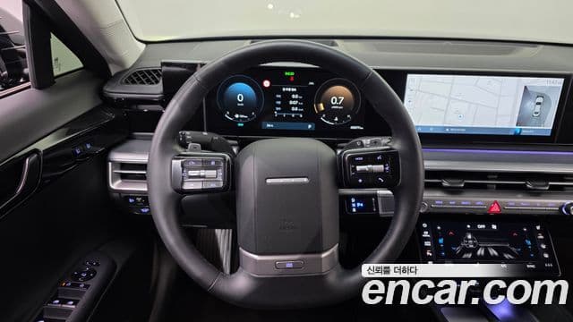 Hyundai Grandeur 2023 — ფოტო 13/20