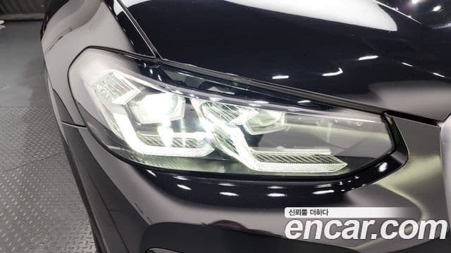 BMW X3 2022 — ფოტო 32/32