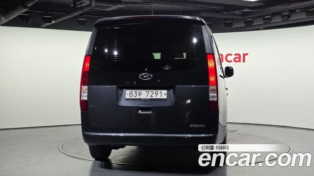 Hyundai Staria 2021 — Фото 4/20