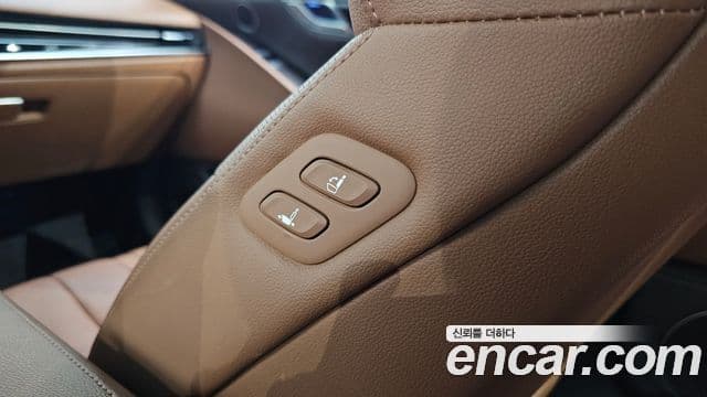 Genesis G80 2022 — Photo 23/34