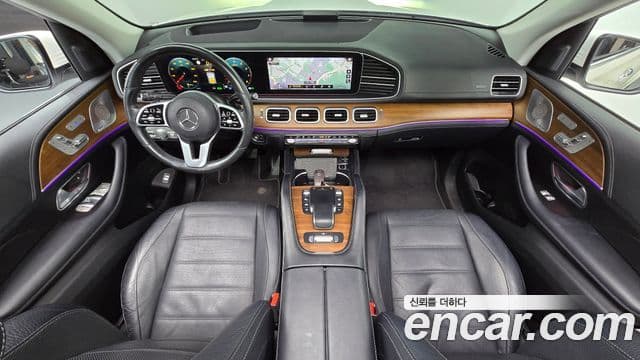 Mercedes-Benz GLE-Class 2020 — Şəkil 7/20