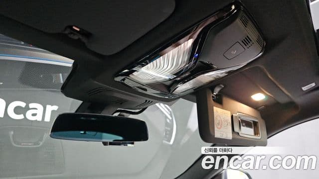 BMW X6 2023 — Photo 11/36