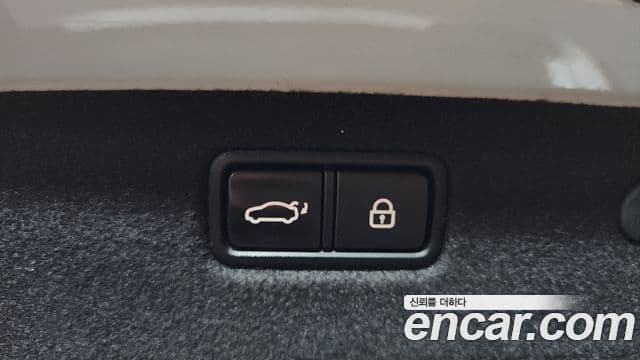 Genesis G70 2019 — Şəkil 19/20