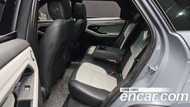 Land Rover Range Rover Evoque 2020 — Photo 21/32