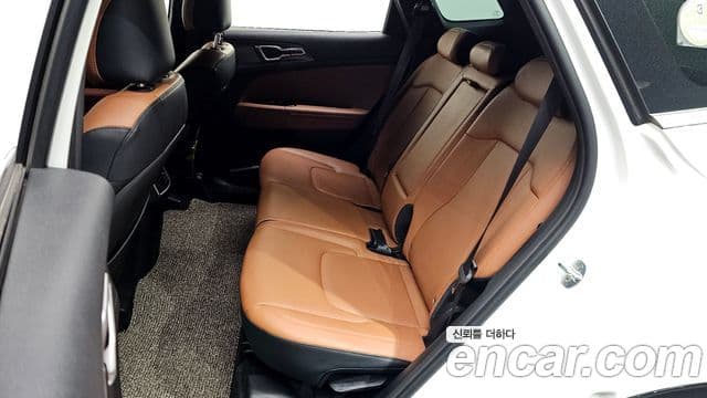 Kia Sportage 2021 — ფოტო 11/20