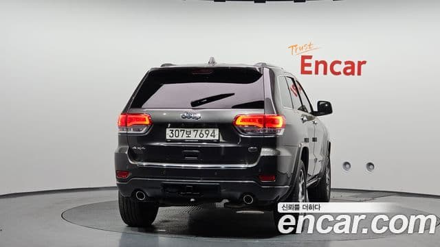 Jeep Grand Cherokee 2020 — Şəkil 3/20