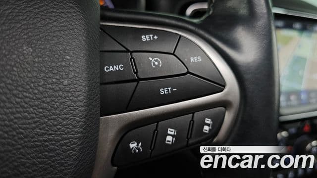 Jeep Grand Cherokee 2020 — Şəkil 15/20