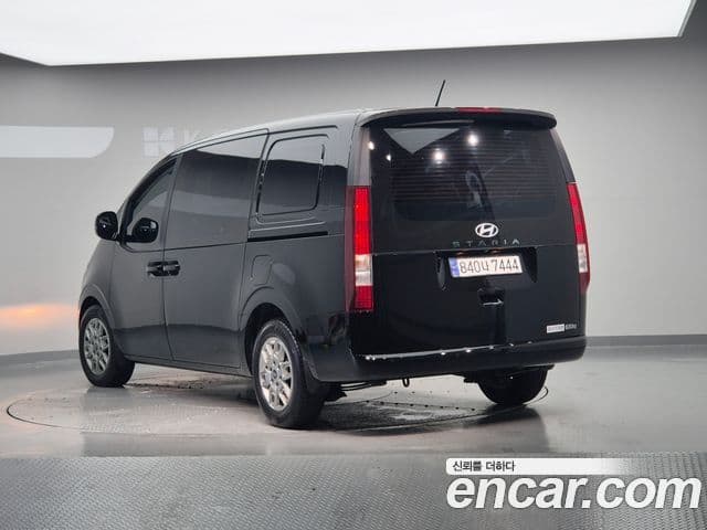 Hyundai Staria 2025 — Şəkil 2/20