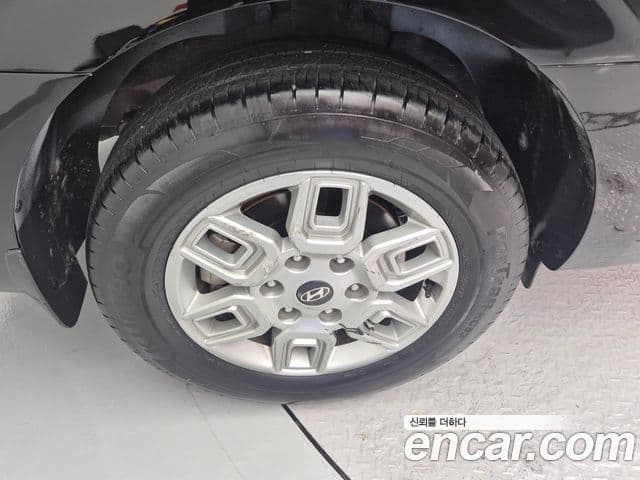Hyundai Staria 2025 — Şəkil 17/20