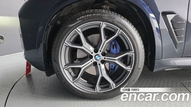 BMW X5 2025 — Photo 11/20