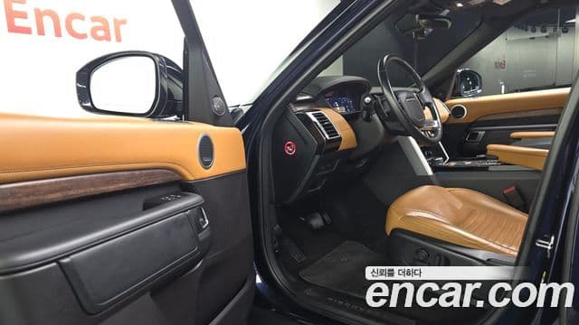 Land Rover Discovery 5 2019 — ფოტო 10/20