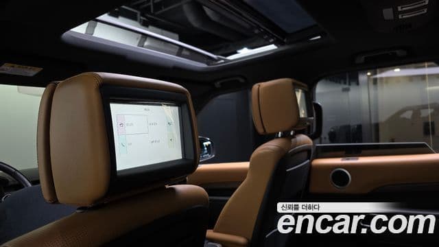 Land Rover Discovery 5 2019 — ფოტო 17/20