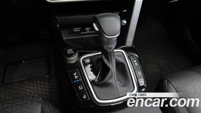 Kia Seltos 2021 — Şəkil 9/20