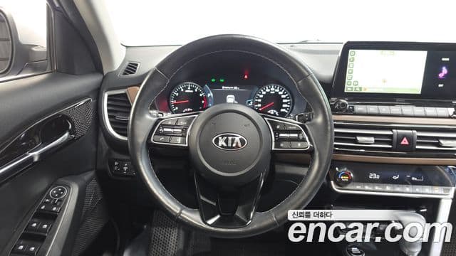 Kia Seltos 2021 — Şəkil 12/20