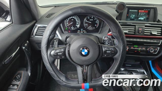 BMW 1 Series 2019 — ფოტო 12/20