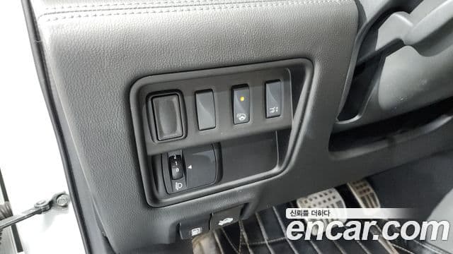 Renault Samsung QM6 2019 — ფოტო 25/38