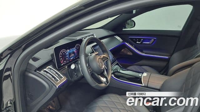 Mercedes-Benz S-Class 2025 — Photo 14/17