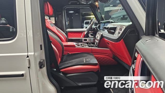 Mercedes-Benz G-Class 2020 — Фото 11/20