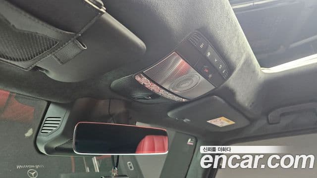 Mercedes-Benz G-Class 2020 — Photo 15/31