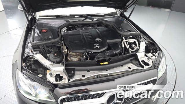 Mercedes-Benz E-Class 2018 — Şəkil 5/20