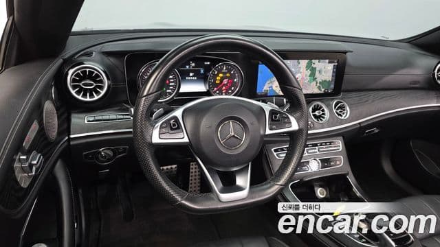 Mercedes-Benz E-Class 2018 — Şəkil 12/20