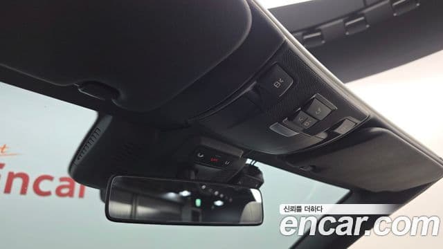 Mercedes-Benz E-Class 2018 — Şəkil 18/20