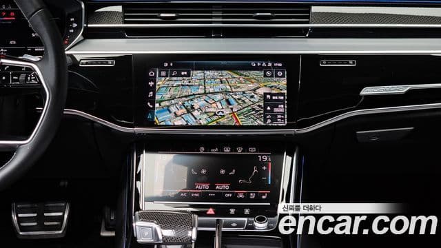 Audi S8 2020 — Photo 3/20
