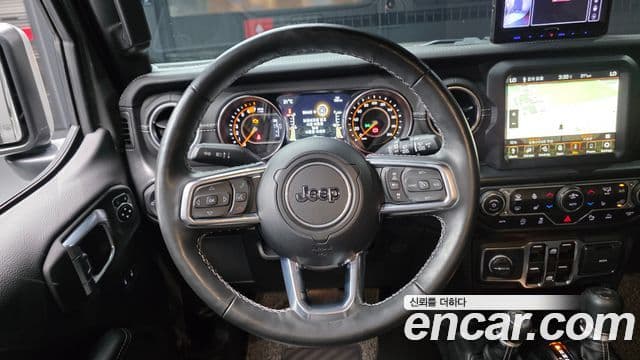 Jeep Wrangler 2023 — Şəkil 26/31