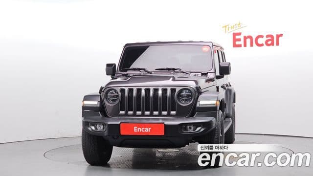 Jeep Wrangler 2021 — ფოტო 3/20