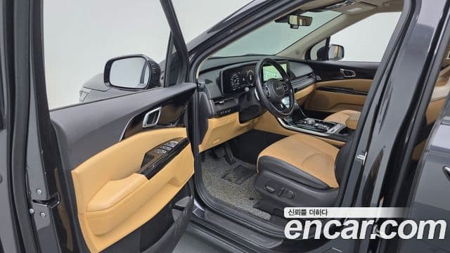Kia Carnival 2022 — Şəkil 10/20
