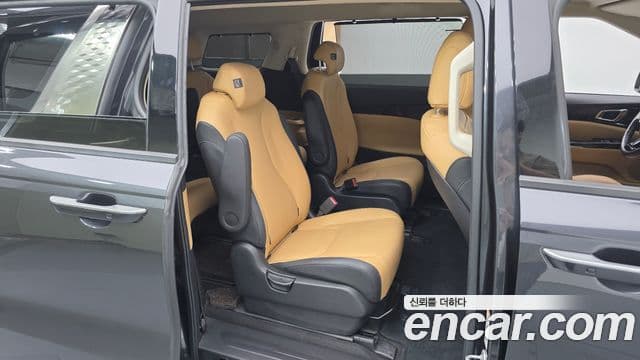 Kia Carnival 2022 — Şəkil 11/20