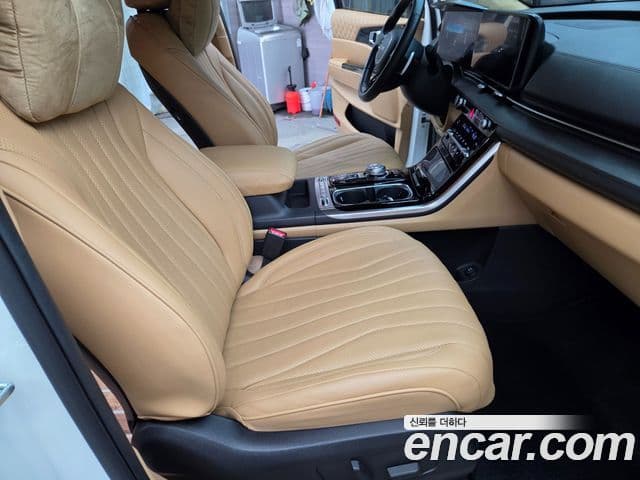 Kia Carnival 2022 — Фото 4/20