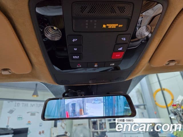 Kia Carnival 2022 — Фото 12/20
