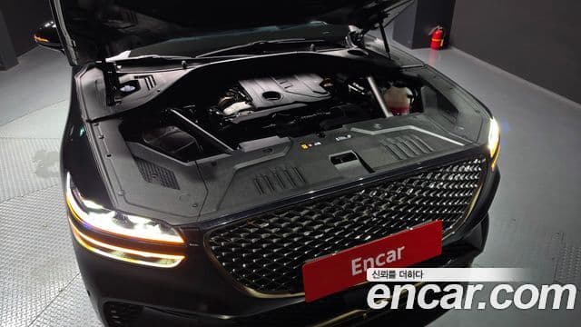 Genesis GV70 2021 — ფოტო 5/20